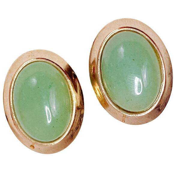 Vintage 1960s Jadeite Gemstone Cabochon Gold Tone Sage Green Clip On Earrings - Picture 1 of 11
